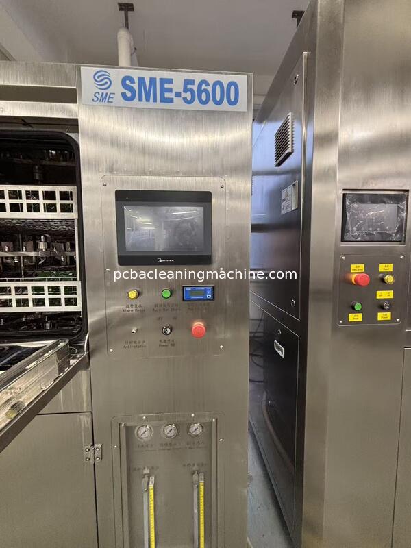 ความหนาของ PCB 0.5 ถึง 3.0 มม. เครื่องทำความสะอาด PCB SME-5600L อุปกรณ์ทำความสะอาดอัตโนมัติ รับประกันการประมวลผลแผงวงจร