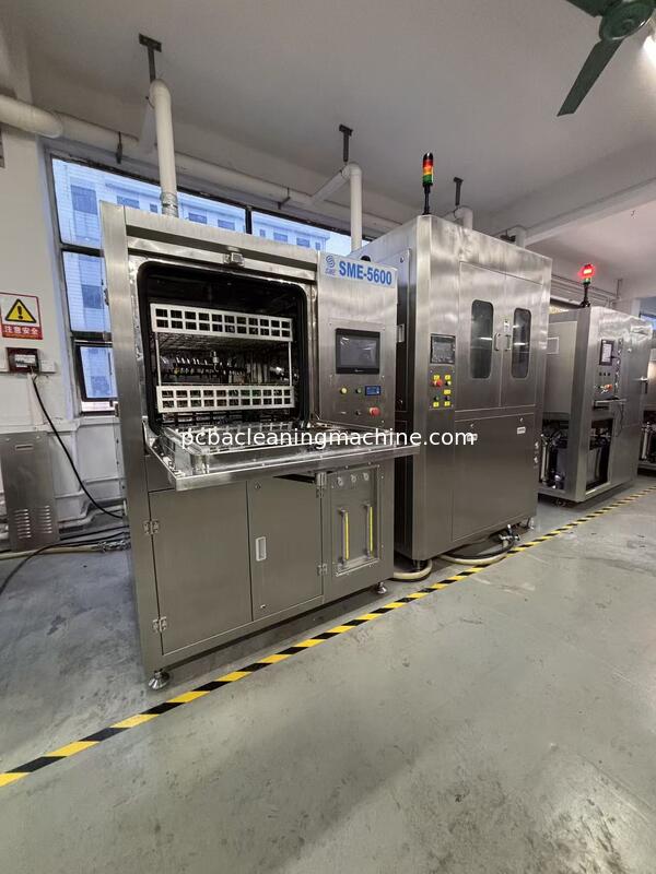 ความหนาของ PCB 0.5 ถึง 3.0 มม. เครื่องทำความสะอาด PCB SME-5600L อุปกรณ์ทำความสะอาดอัตโนมัติ รับประกันการประมวลผลแผงวงจร
