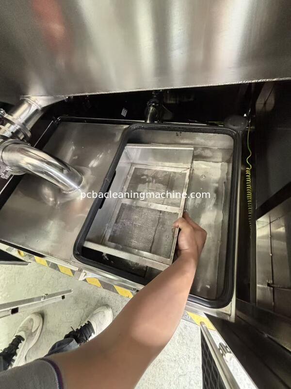 Screensizerange 10 To 65 Inches Machine Weight 600KG One-key Operation Clean Rinse Dry Process Complete Automatically According Pre-setting Time Procedure