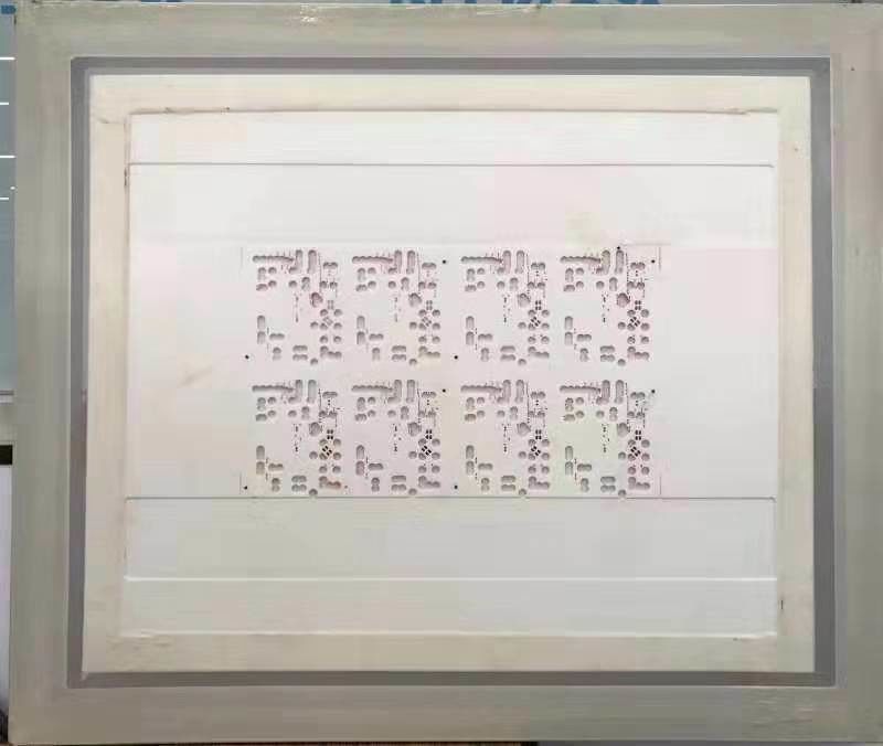 736*736mm ขนาด ความหนา 3mm กาวสีแดง ทองแดง ลายฉลุ ที่มีประสิทธิภาพ น้ำยาทำความสะอาด
